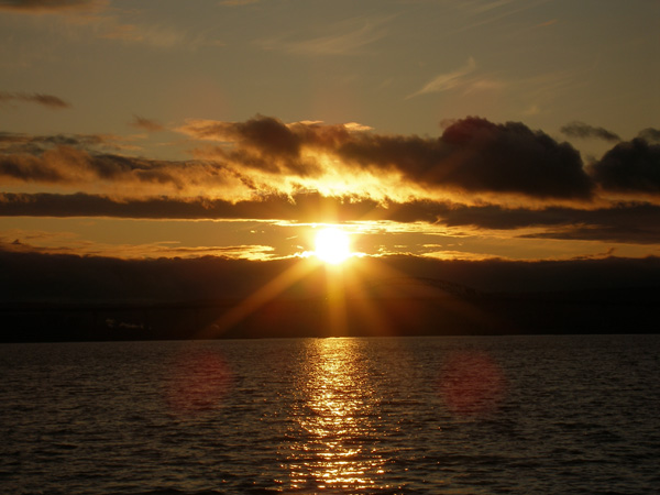 20091219_DennisHoelscher_Brooding Sunset on St Louis Bay